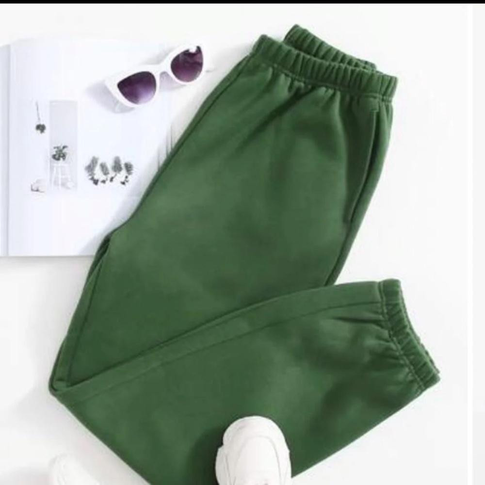 sweatpants